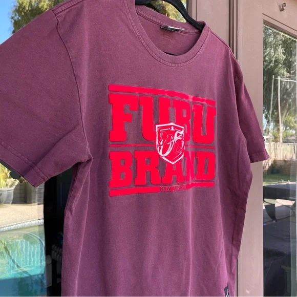 FUBU Maroon/Red Velvet Detail Graphic Tee XL - Picture 6 of 12